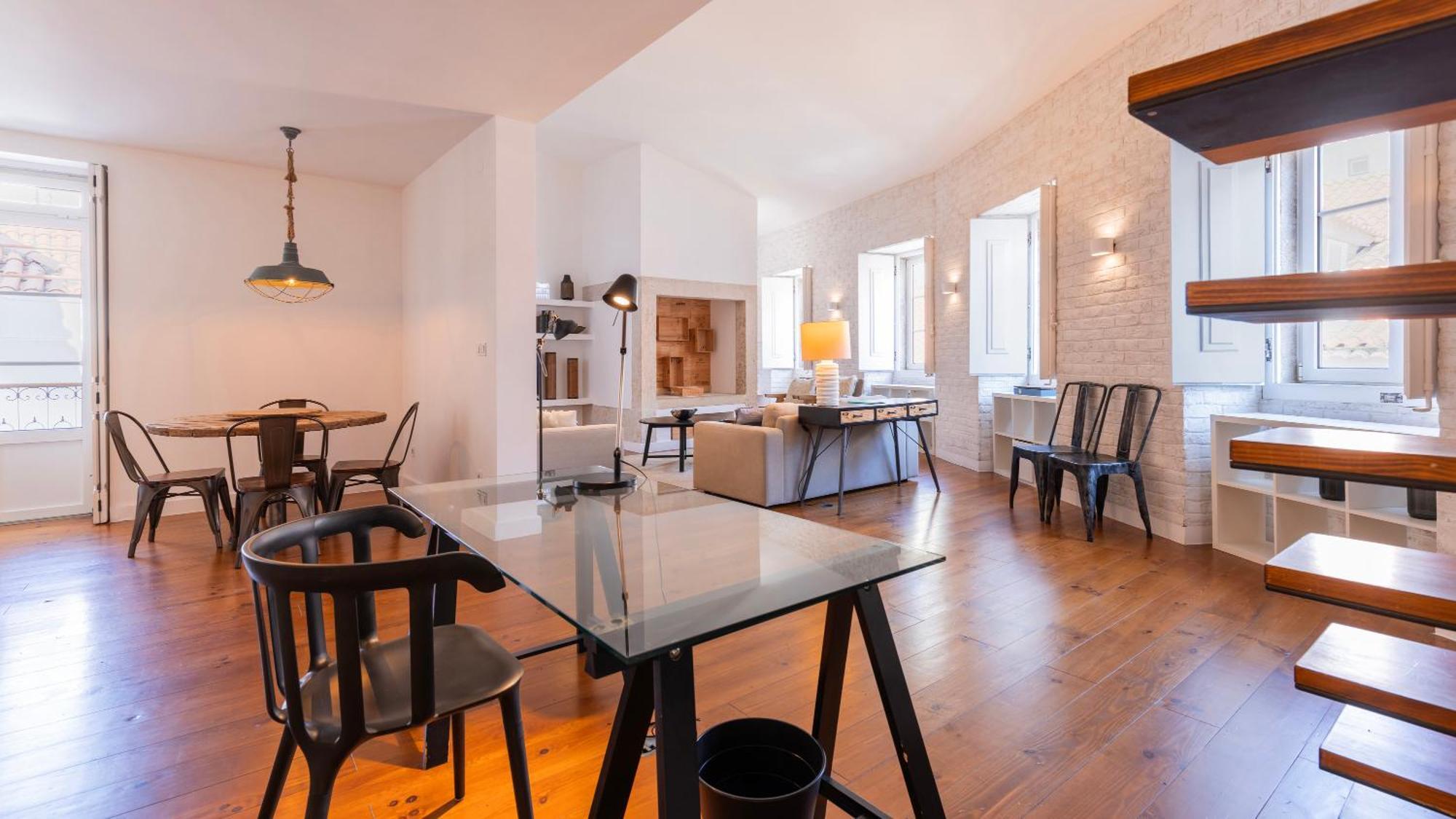 Charming 3Bdr Duplex In City Center By Lovelystay Lisboa Ngoại thất bức ảnh