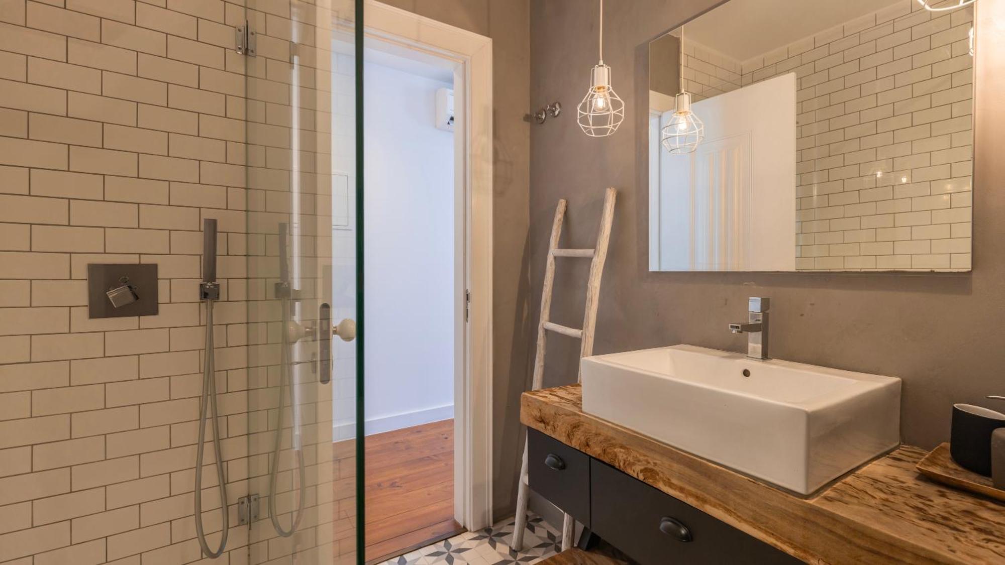 Charming 3Bdr Duplex In City Center By Lovelystay Lisboa Ngoại thất bức ảnh