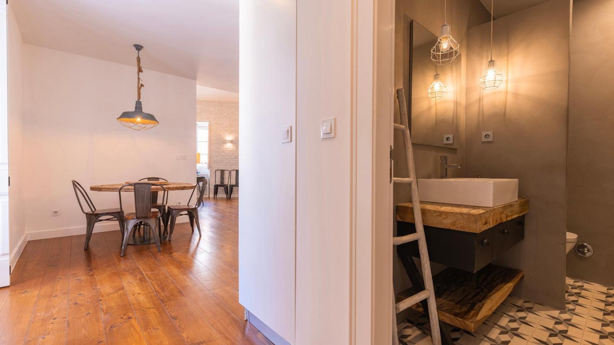 Charming 3Bdr Duplex In City Center By Lovelystay Lisboa Ngoại thất bức ảnh