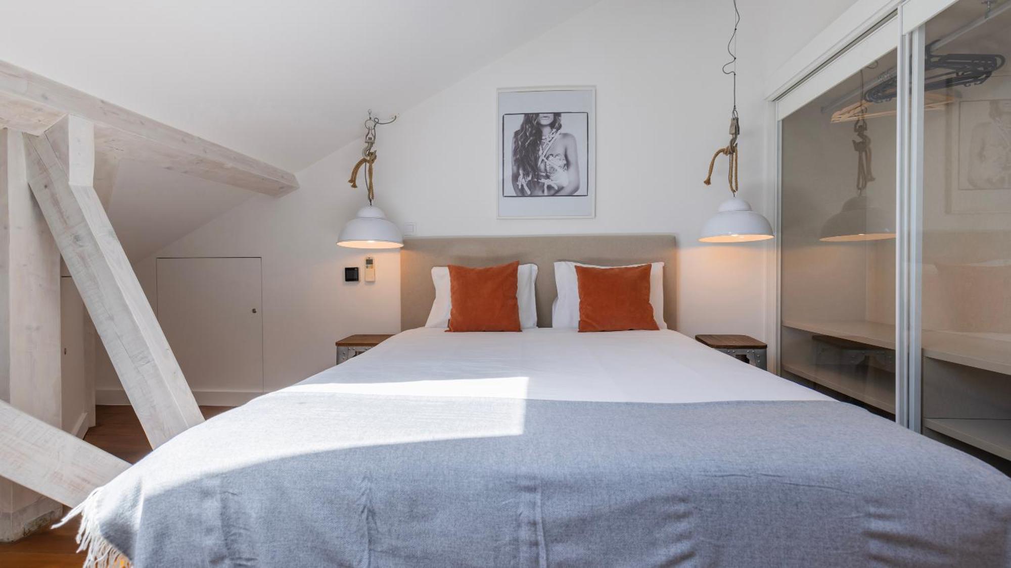 Charming 3Bdr Duplex In City Center By Lovelystay Lisboa Ngoại thất bức ảnh