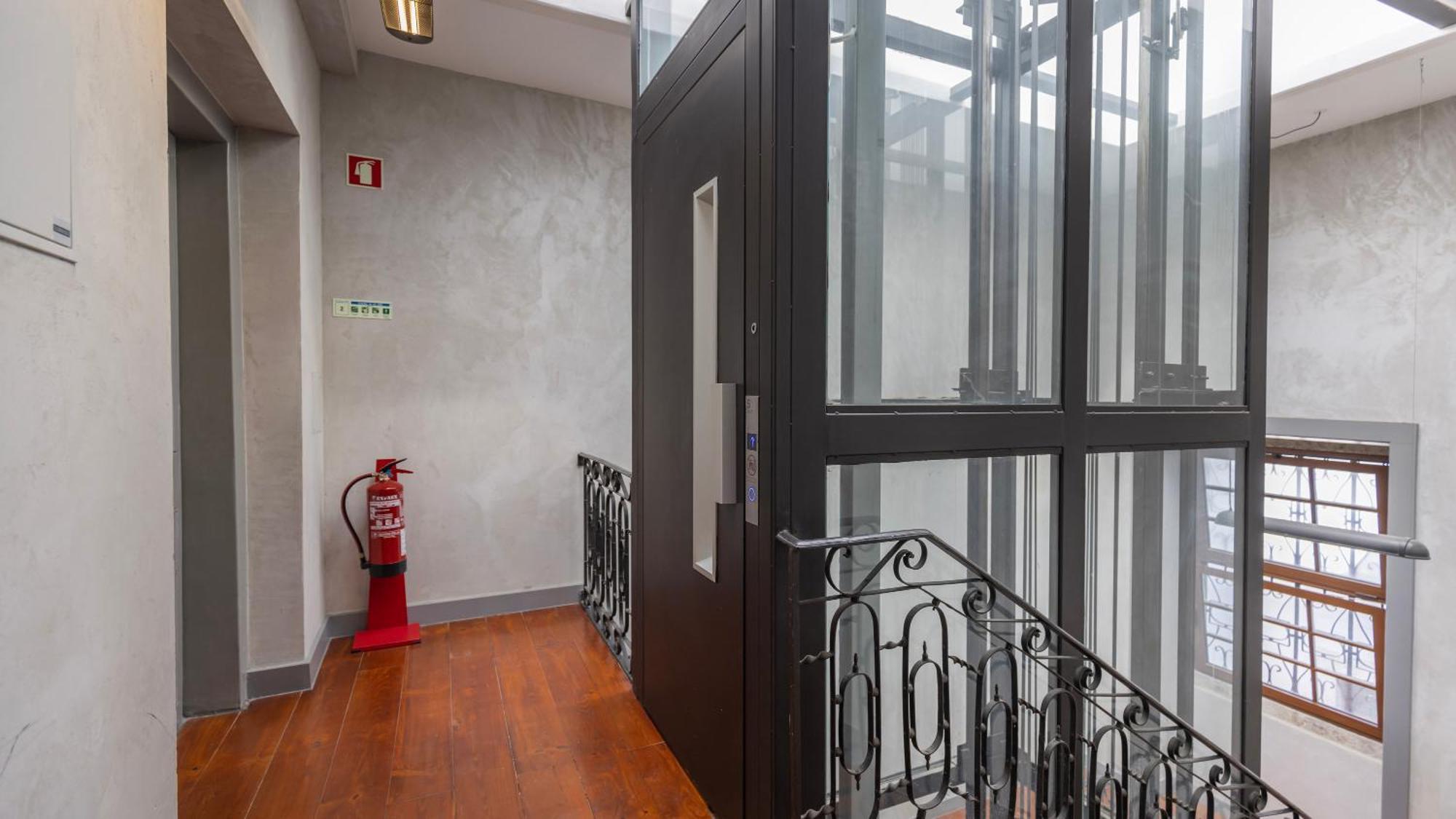 Charming 3Bdr Duplex In City Center By Lovelystay Lisboa Ngoại thất bức ảnh