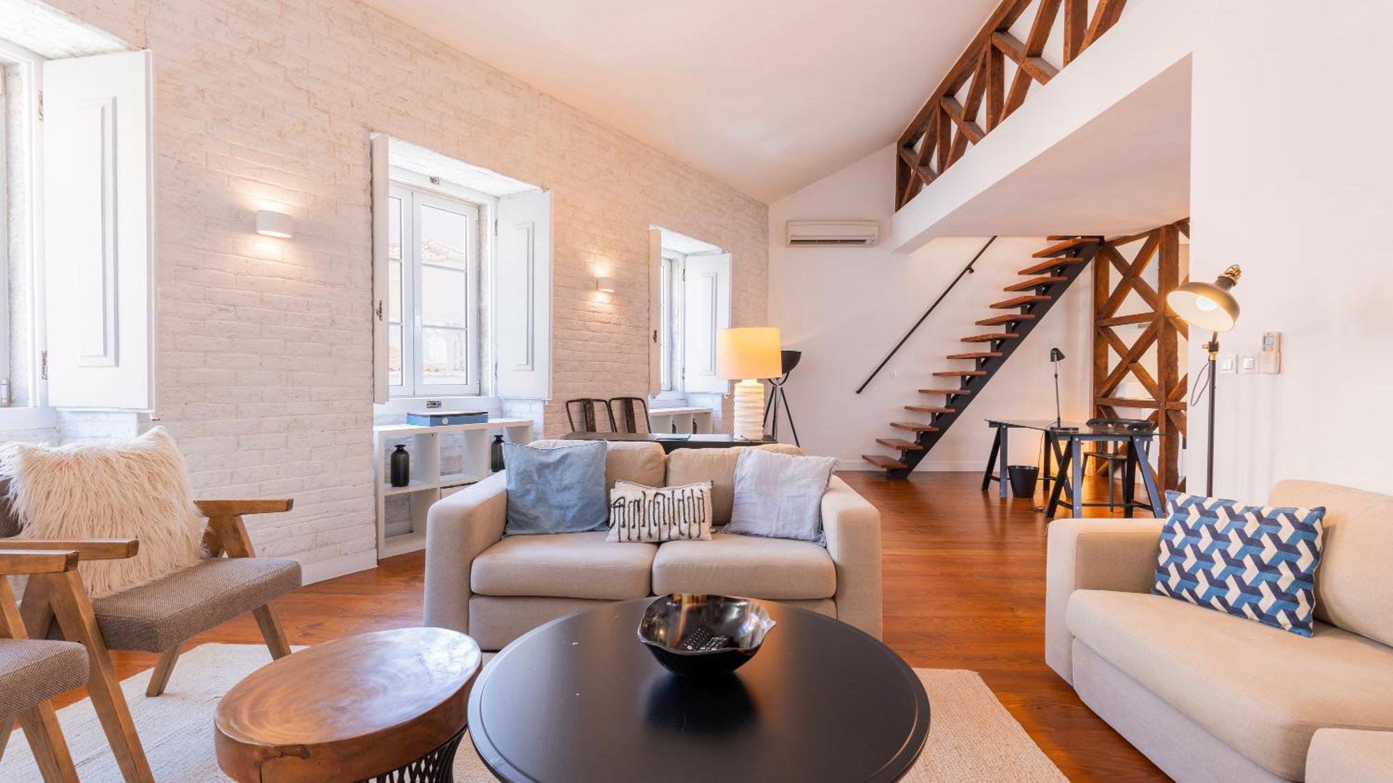 Charming 3Bdr Duplex In City Center By Lovelystay Lisboa Ngoại thất bức ảnh